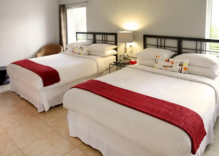 The Cabanas Guesthouse & Spa - Gay Resort Catering To Gay Men