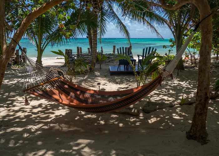Little Corn Island Beach And Bungalow