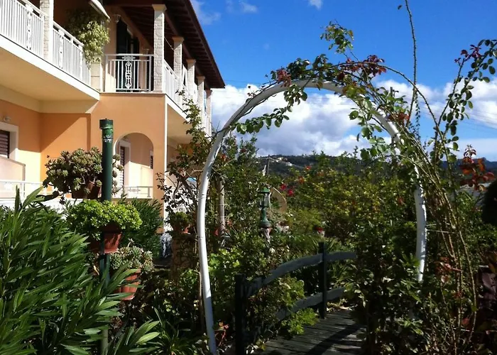 Eleni Apartments