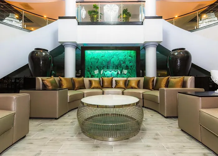 Regalia Hotel & Conference Center