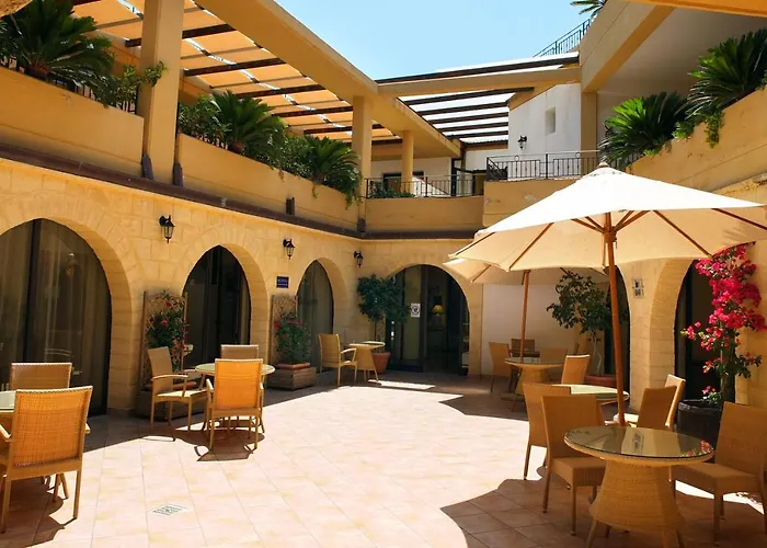 Dolcestate Hotel -Club