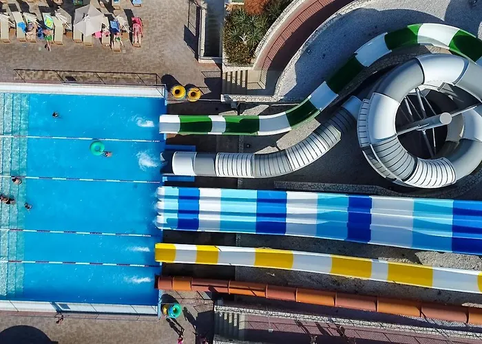 Grand Hotel Holiday Resort