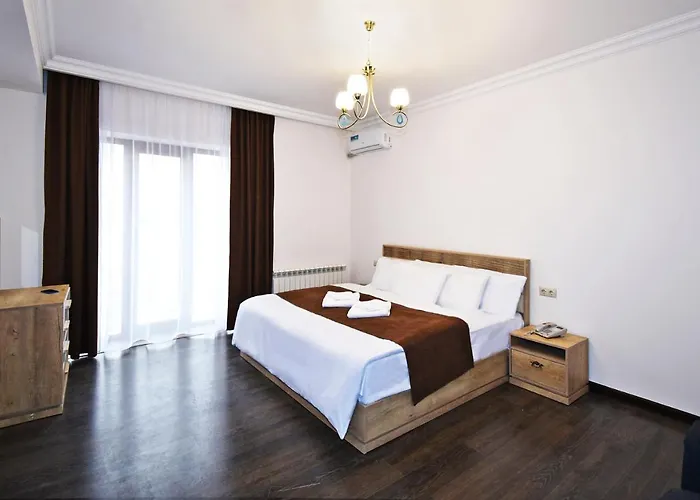 Patriott Hotel