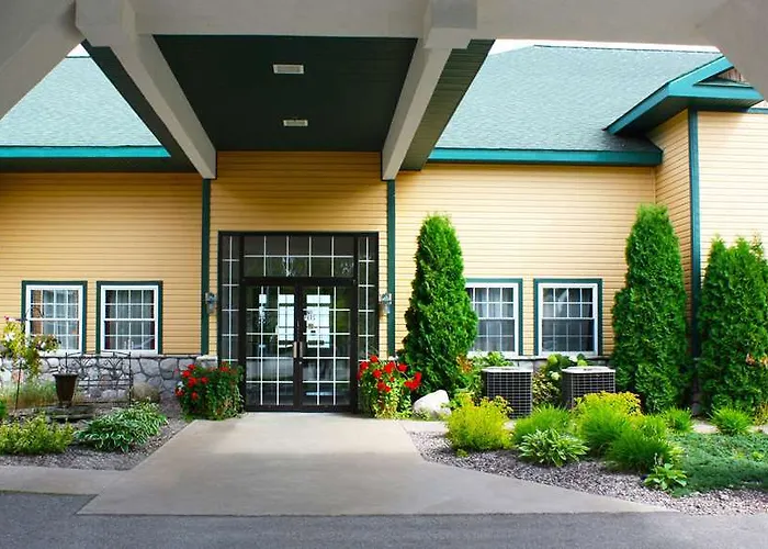 Best Western Lakefront Inn & Suites