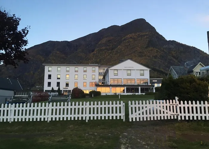 Skjolden Resorts