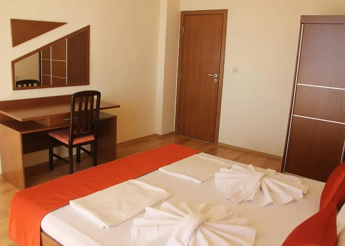 Aurelia Beach Complex