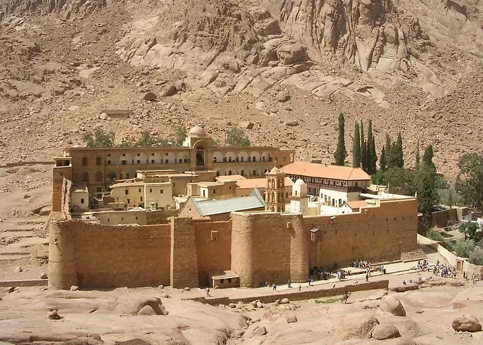 Sheikh Mousa Bedouin Camp