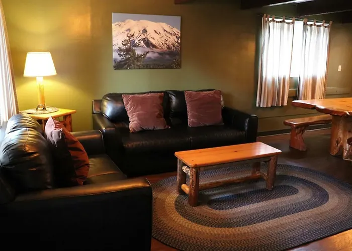 Lone Fir Resort