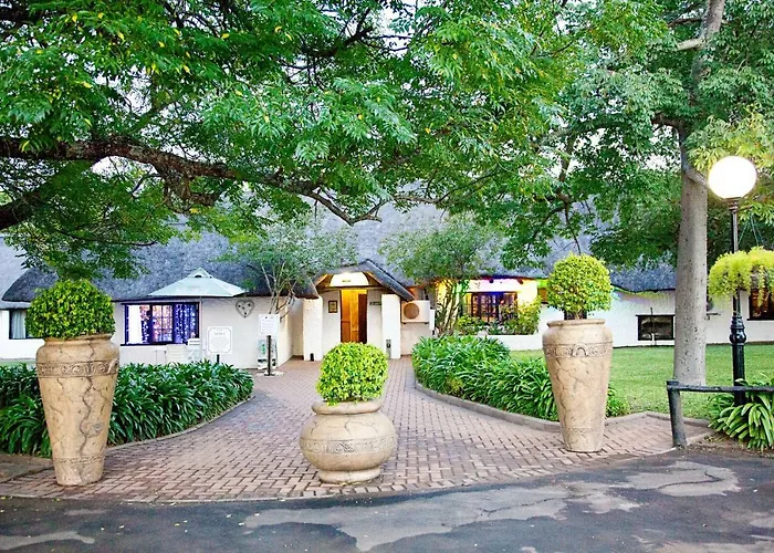 Lalapanzi Hotel & Conference Centre