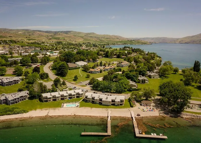 Wapato Point Resort