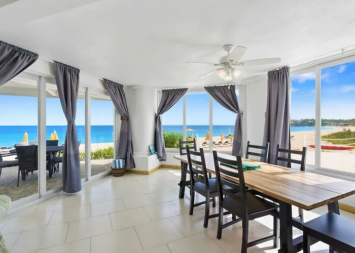 Turtle'S Nest Beach Resort