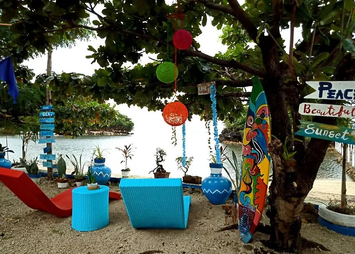 Bolo Beach Santorini Nearby To Hundred Island