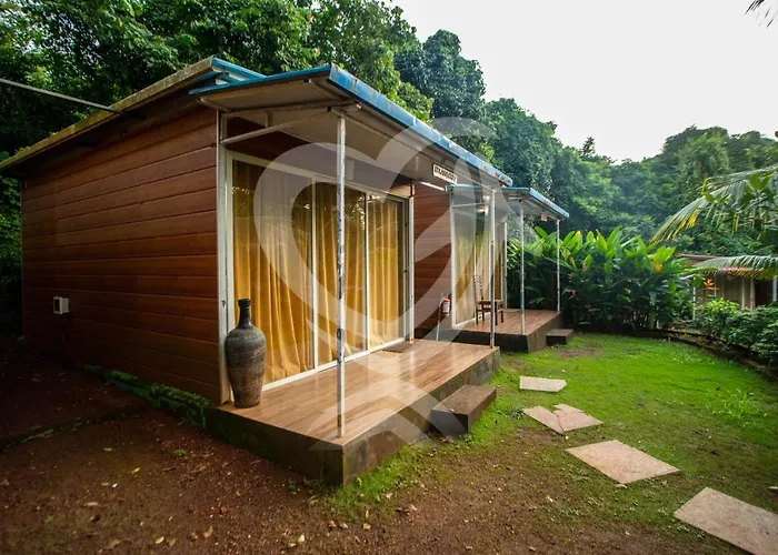 Zulu Land Cottages - Near Curlies Beach Shack And Shiva Valley - Anjuna Beach