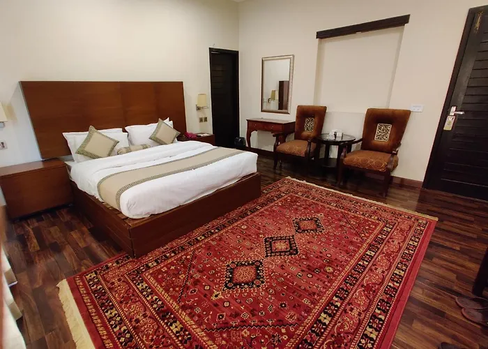 Shelton'S Rezidor Lahore