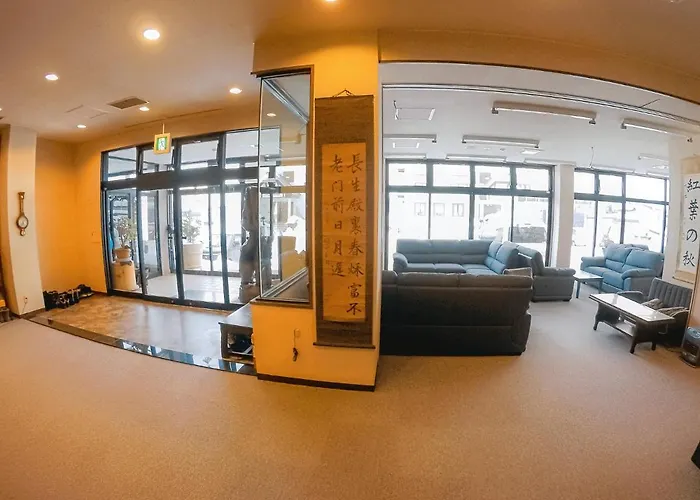 Red Fox Lodge Myoko